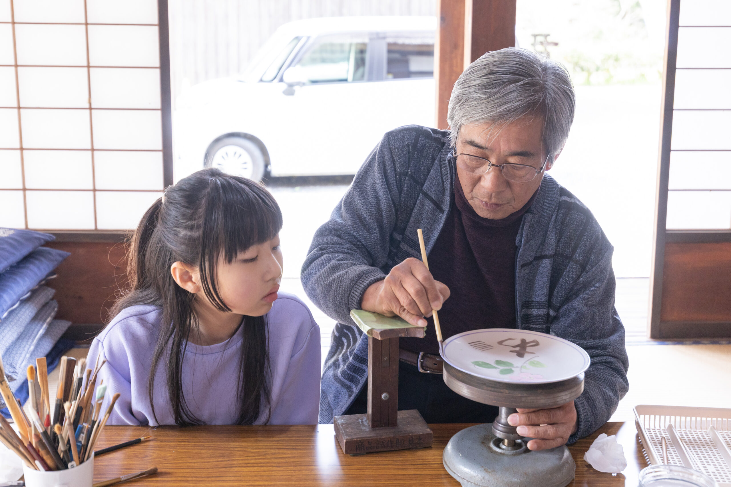食器に描こう！世界にひとつの絵付け体験 ｜ 【公式】ゆすはら雲の上